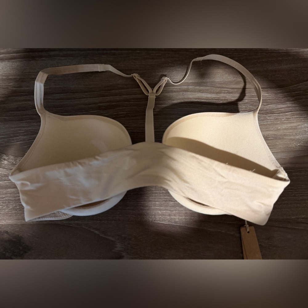 SKIMS Ultimate Push-Up Front Closure Bra Sand Nude Size 36B NWT - Picture 8 of 11